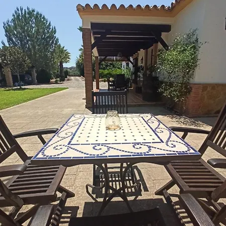 Villa Pereila - Luxury Country Retreat *
