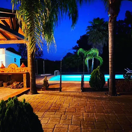 Pereila - Luxury Country Retreat Villa *