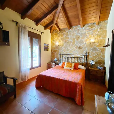 Pereila - Luxury Country Retreat