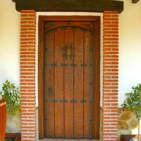 Pereila - Luxury Country Retreat Villa *
